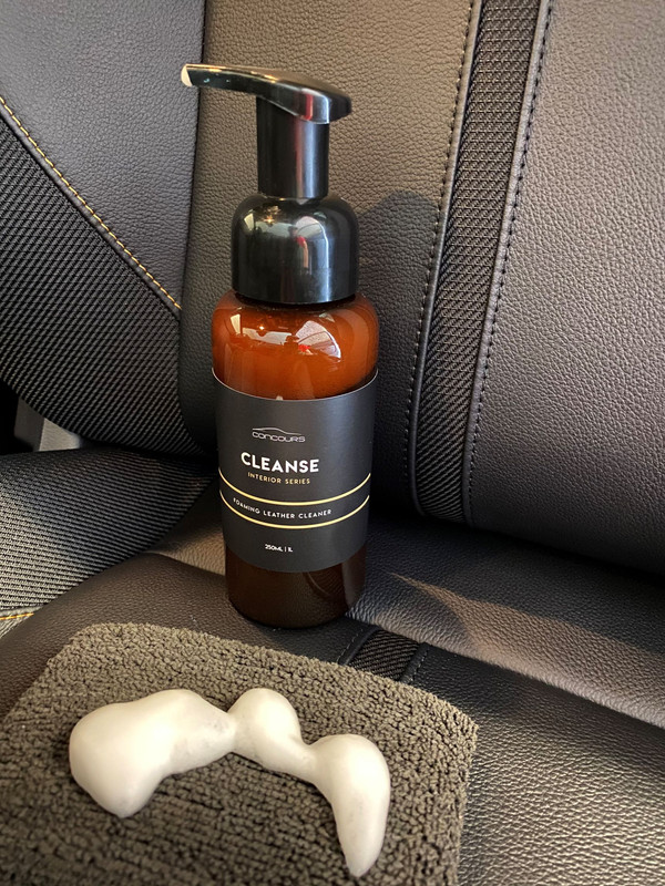 S650 Mustang NV Cleanse and Nourish Leather Care Products dt6