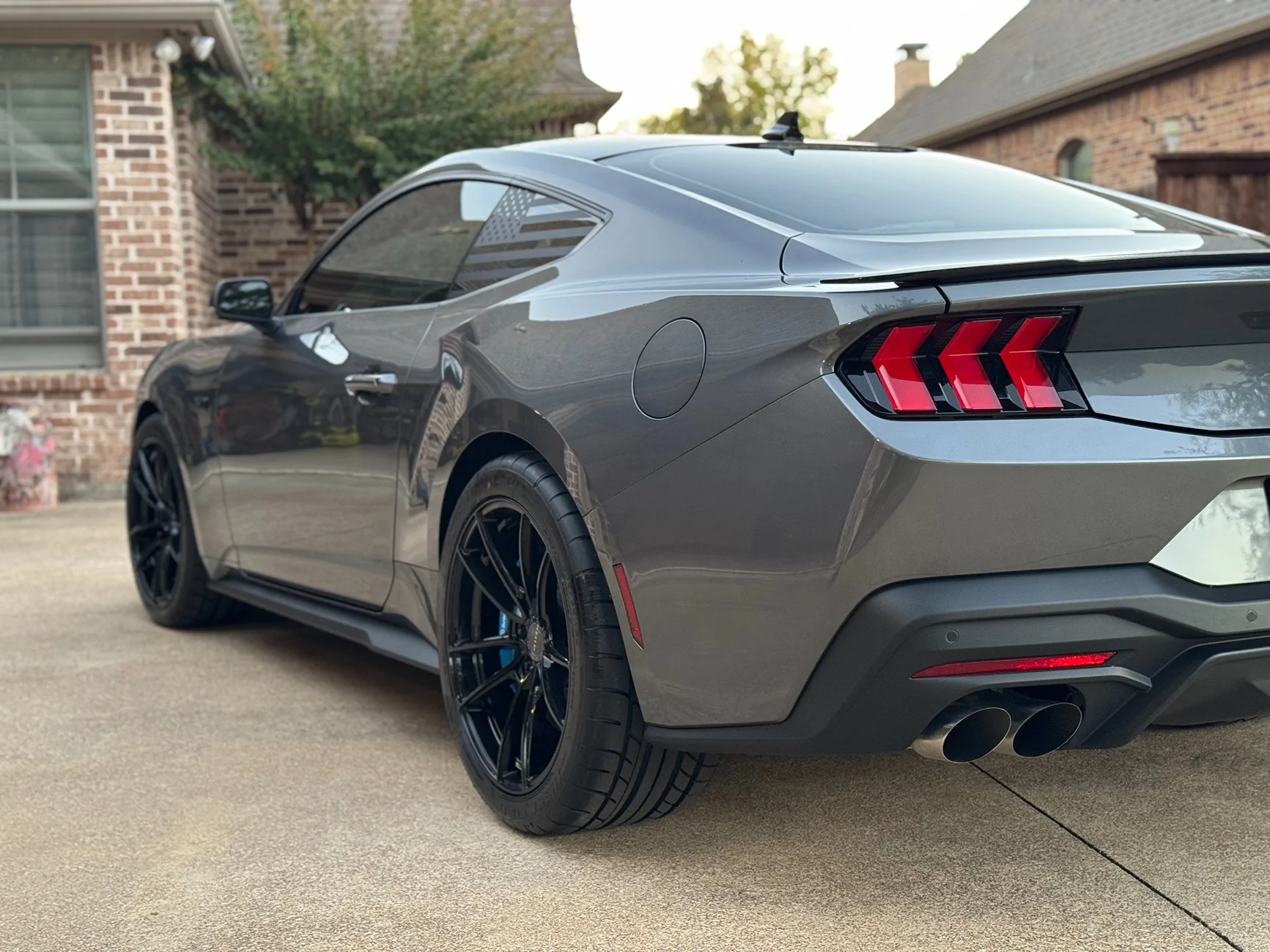 S650 Mustang Rear wing spoiler IMG_2285