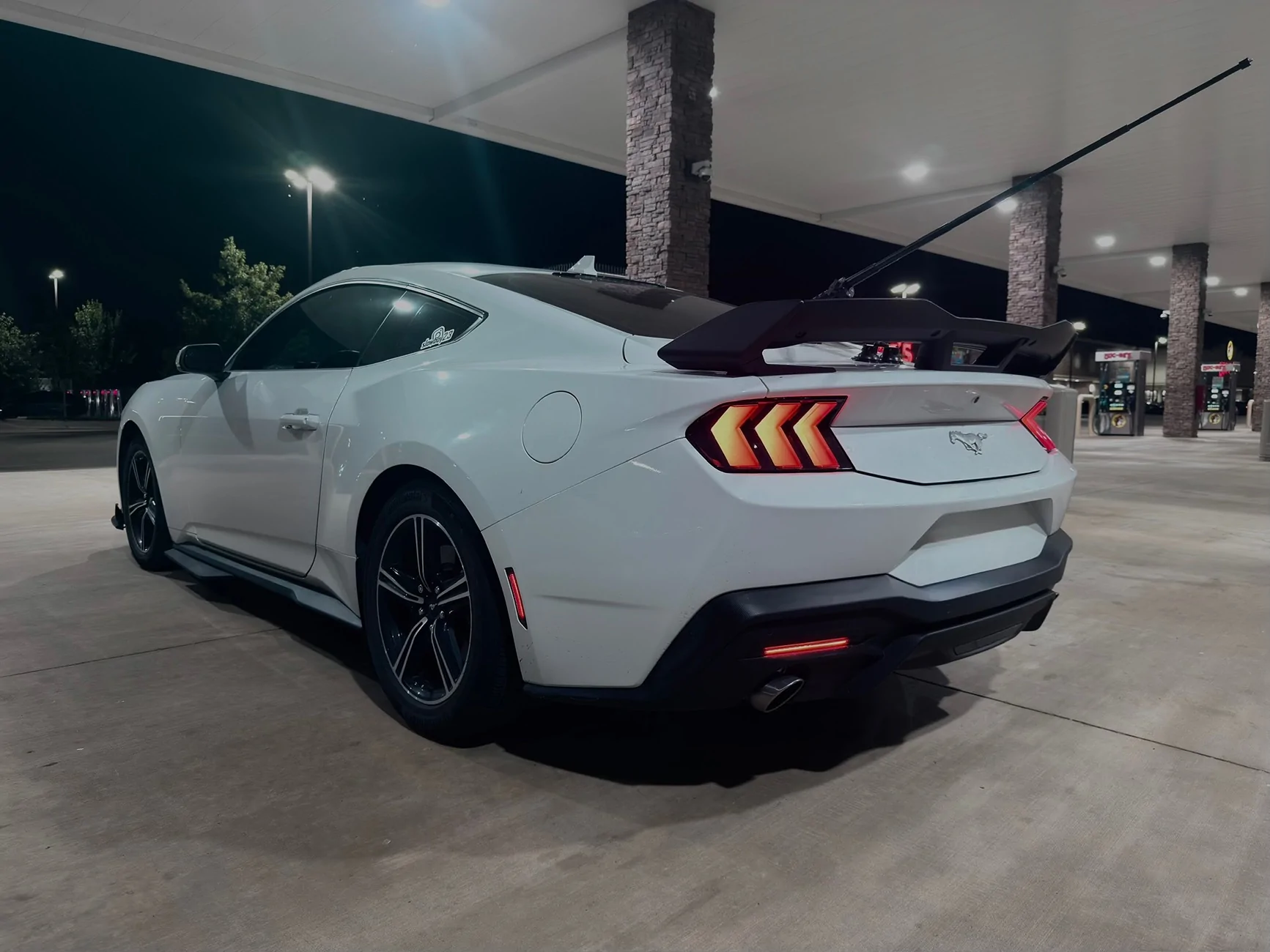 S650 Mustang Rear wing spoiler IMG_0966