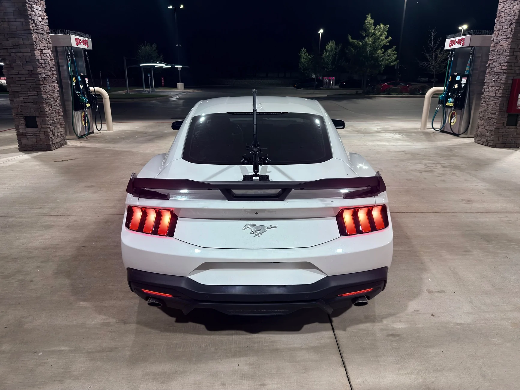 S650 Mustang Rear wing spoiler IMG_0971