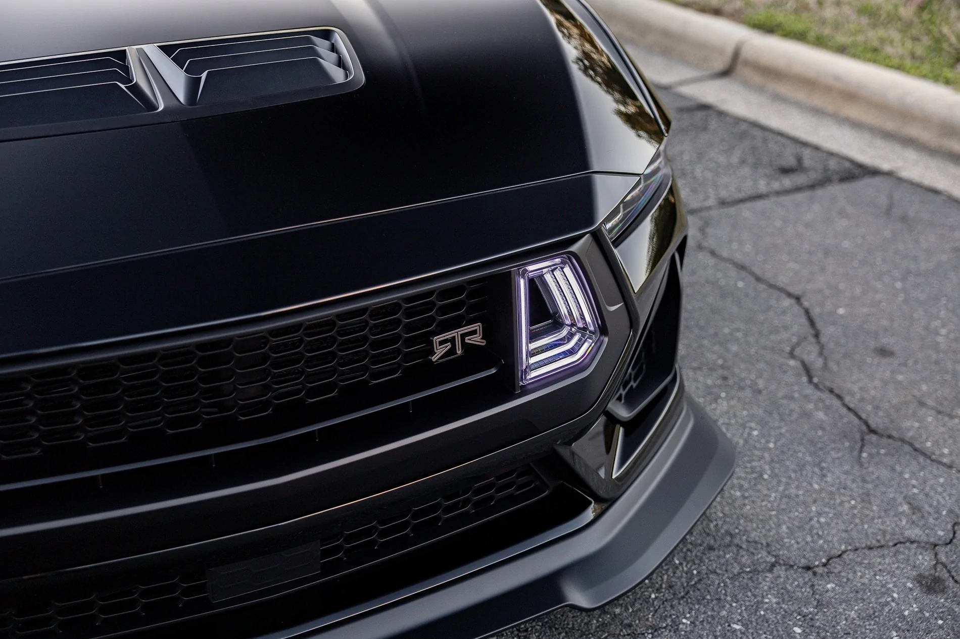 S650 Mustang RTR hood vent installed! Mustang RTR Spec 2 Shadow Black