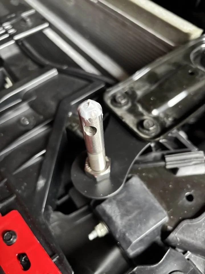 S650 Mustang Hood pin location 486148063_10162903154077429_6337520637426190235_n