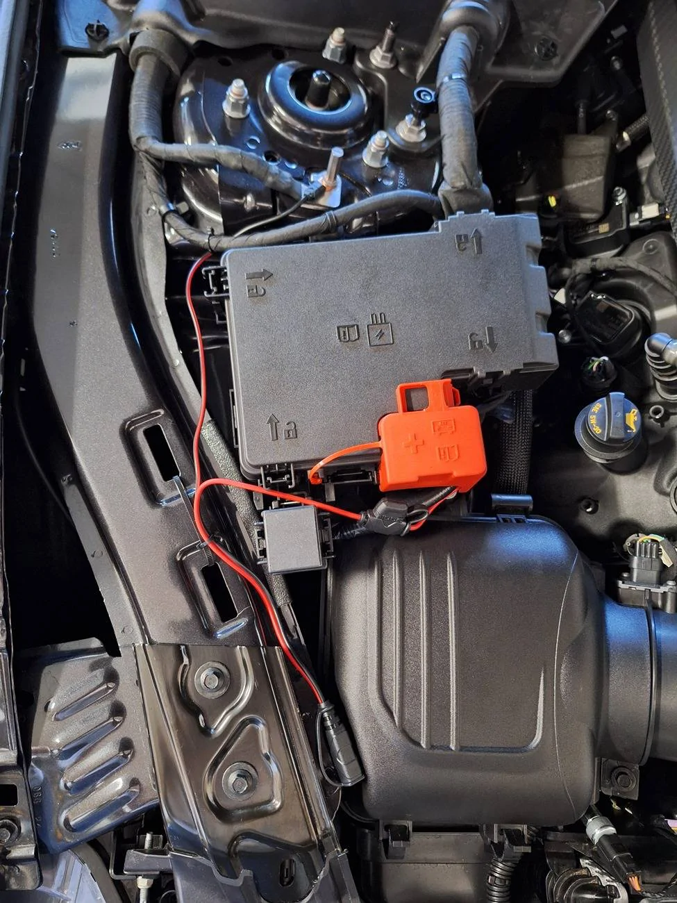 S650 Mustang Battery tender options for storage? 1762319144278-d