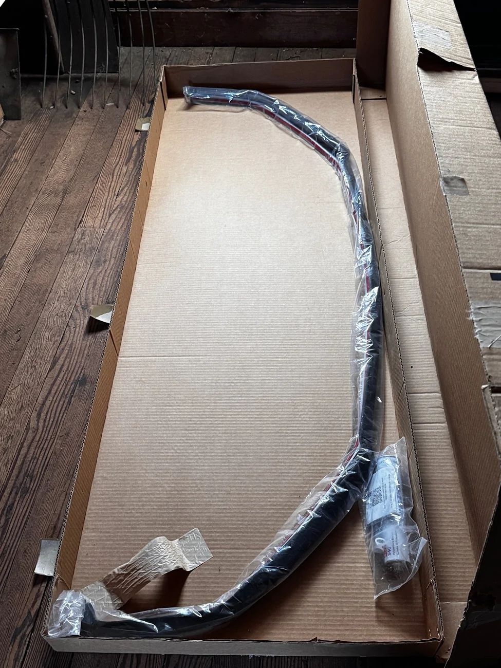 S650 Mustang NIB S650 front splitter IMG_0511