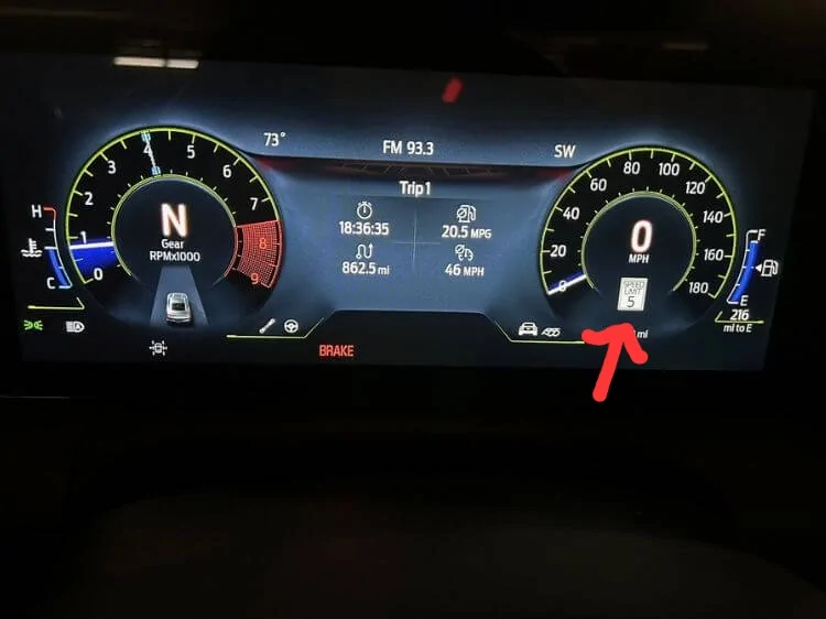 S650 Mustang speed limit signs in dash 2024-ford-mustang-mymustang-tach-credit-carpro (1)
