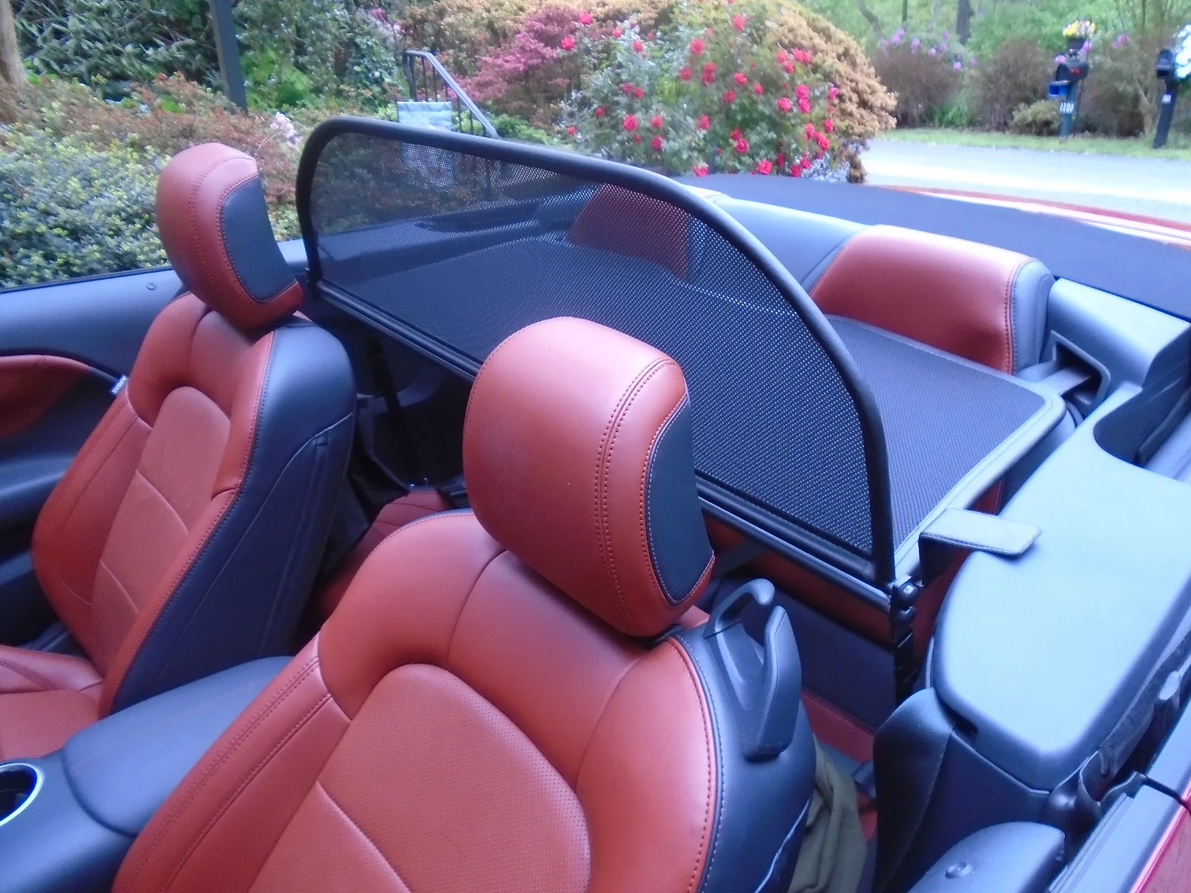 S650 Mustang Looky what arrived today - Convertible Wind Deflector DSC00466