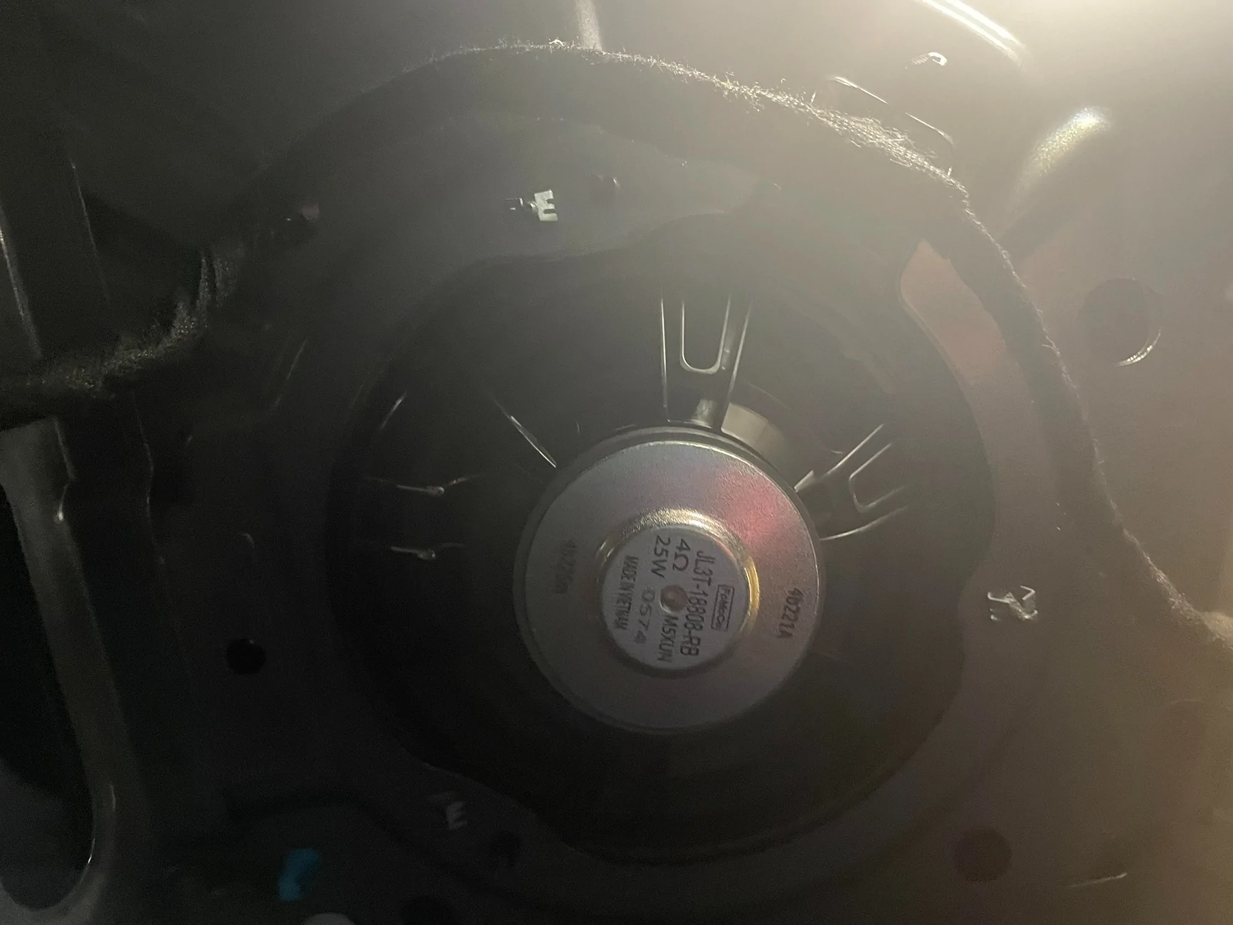 S650 Mustang Mustang Dark Horse Bang and Olufsen Sound System. 1