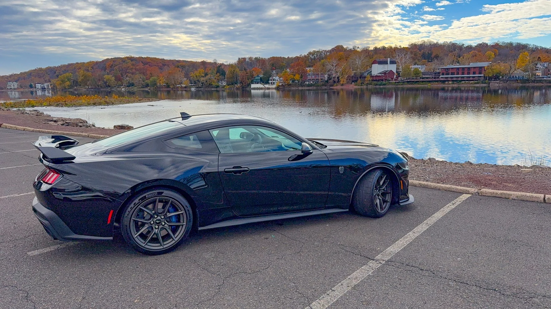 S650 Mustang Replacing Pirelli P Zero Trofeos RS tires for Michelin Pilot Sport 4S 53F0F7DB-9568-46E5-8D63-99C240E39C6F