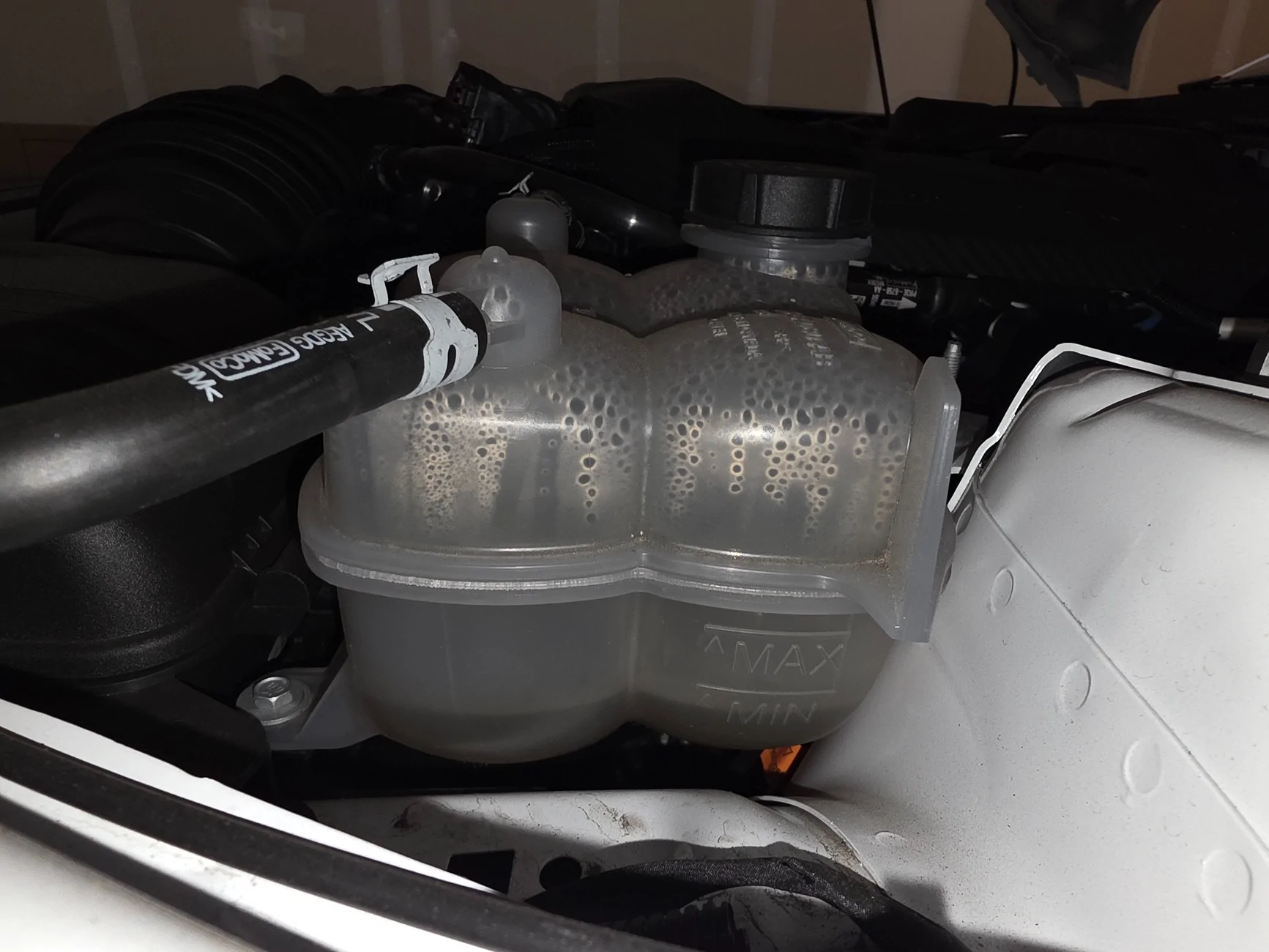 S650 Mustang Coolant level when cold 20251202_154854 Coolant Cold (On Ramps)