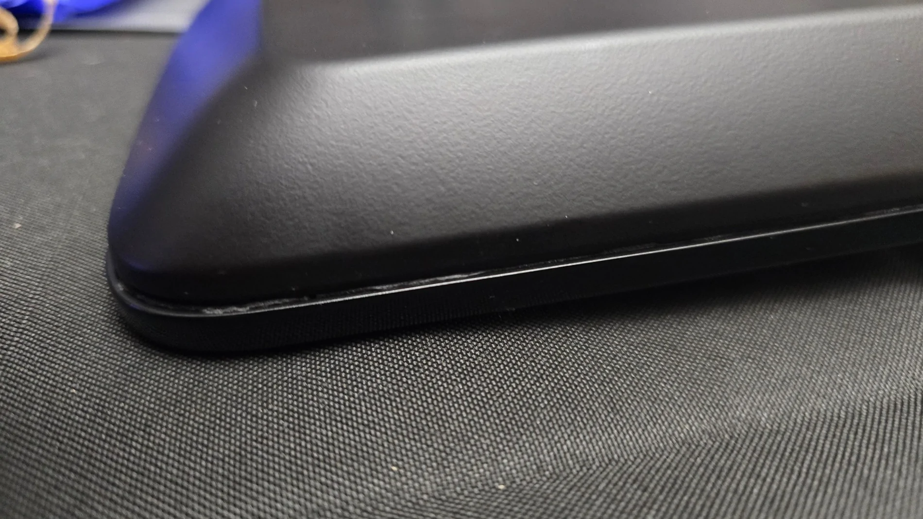 S650 Mustang Dashboard and display rattle - FIXED! 20251205_192100