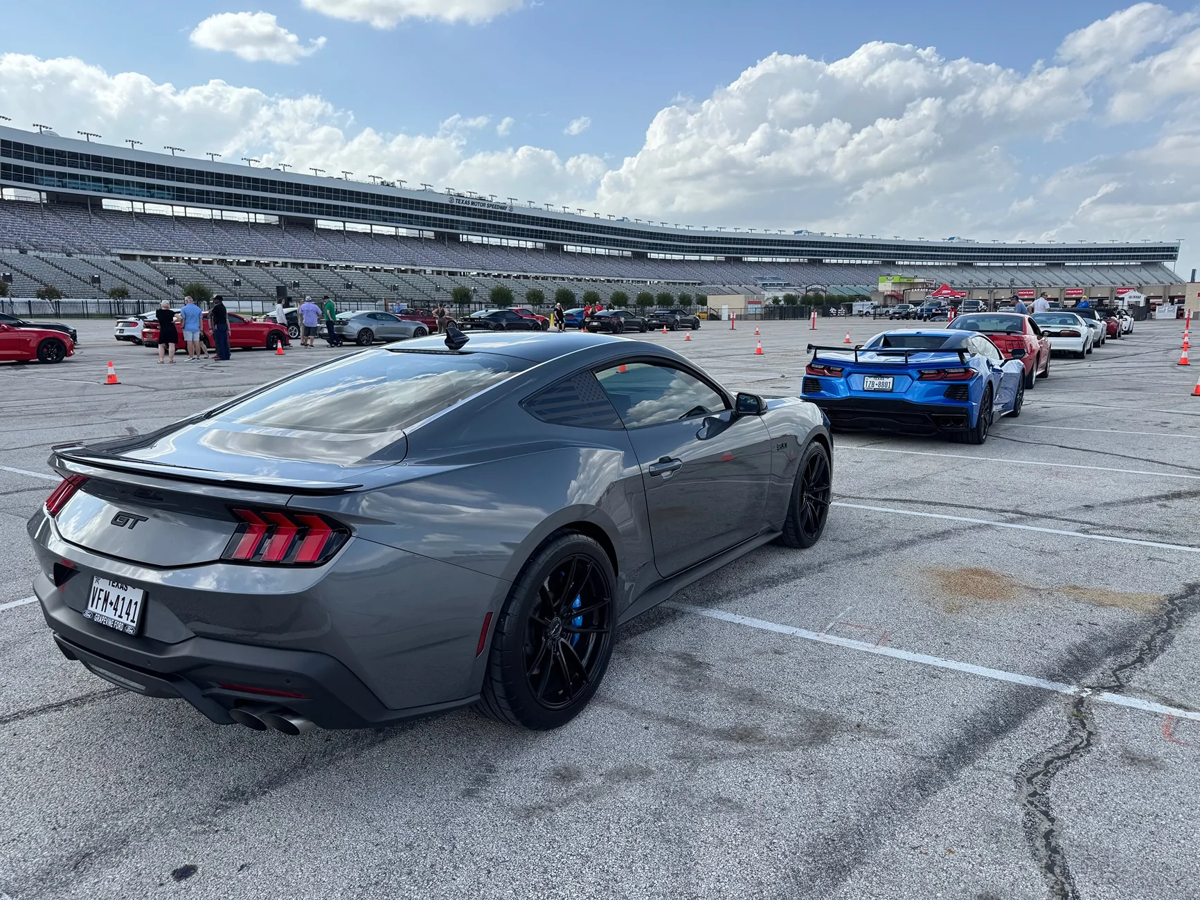S650 Mustang Official CARBONIZED GRAY Mustang S650 Thread IMG_2406