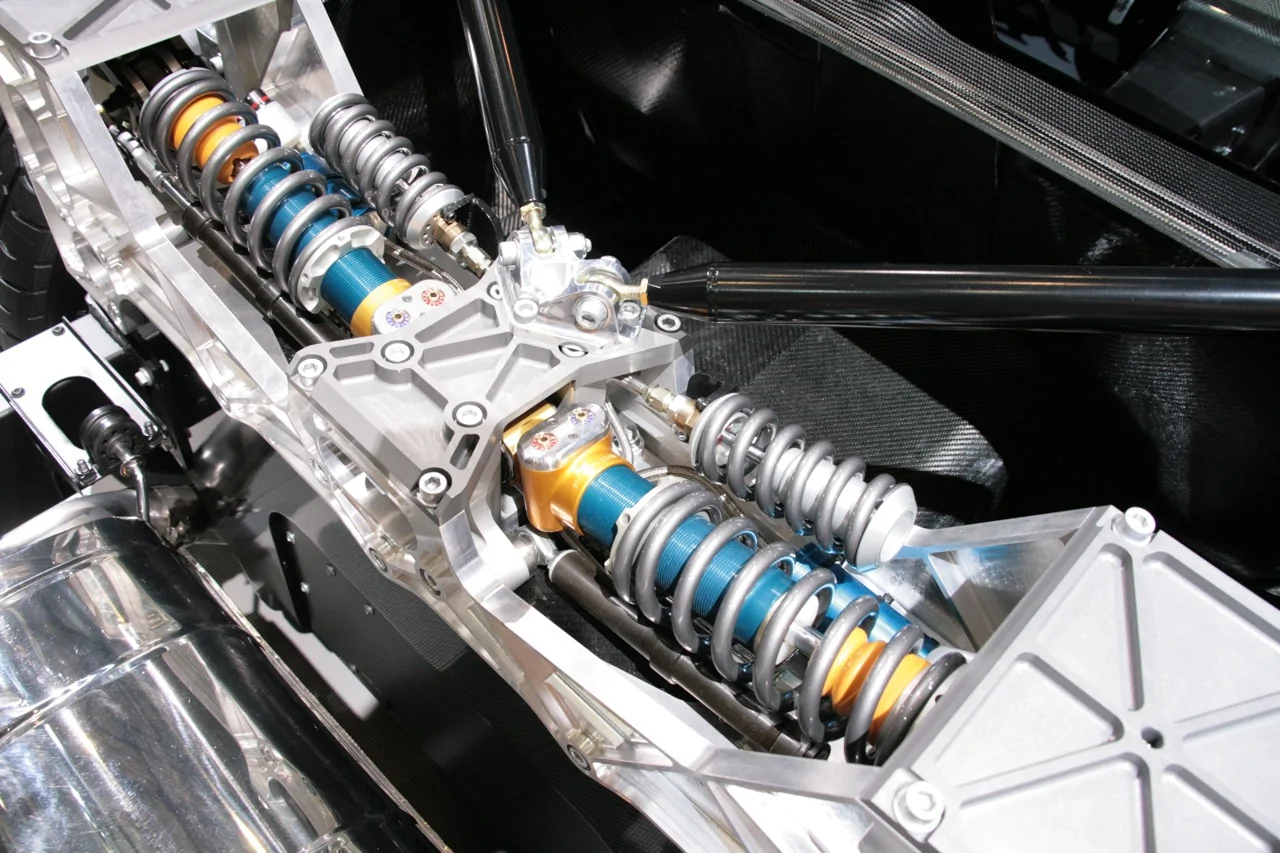 S650 Mustang Top Gear - Corvette ZR1 vs Ford Mustang GTD: Against The Clock on Track! aston-martin-one-77-cut-away-suspension