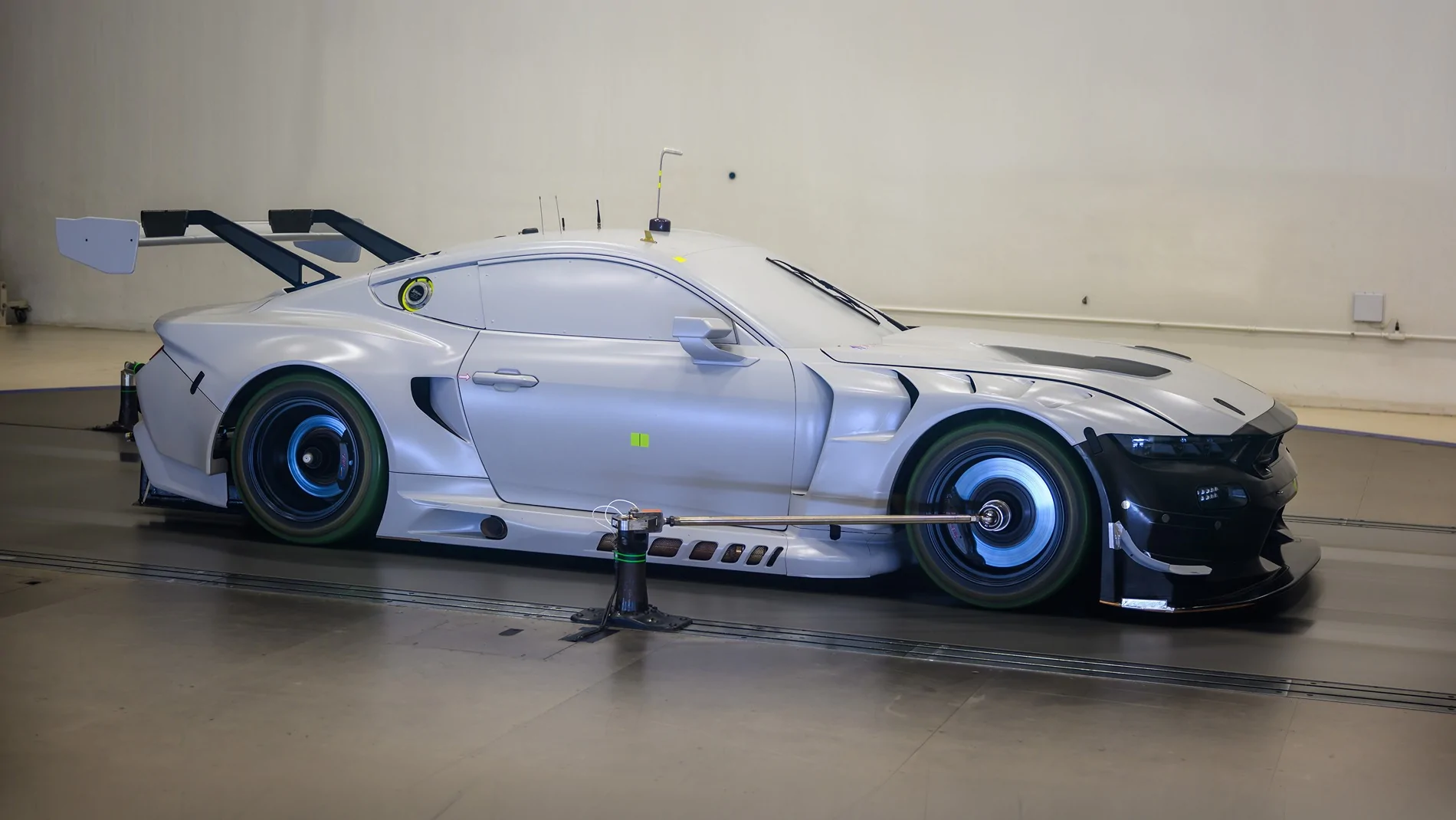 S650 Mustang The Next Evolution of Mustang GT3 is Here mustang_gt3_evolution_1