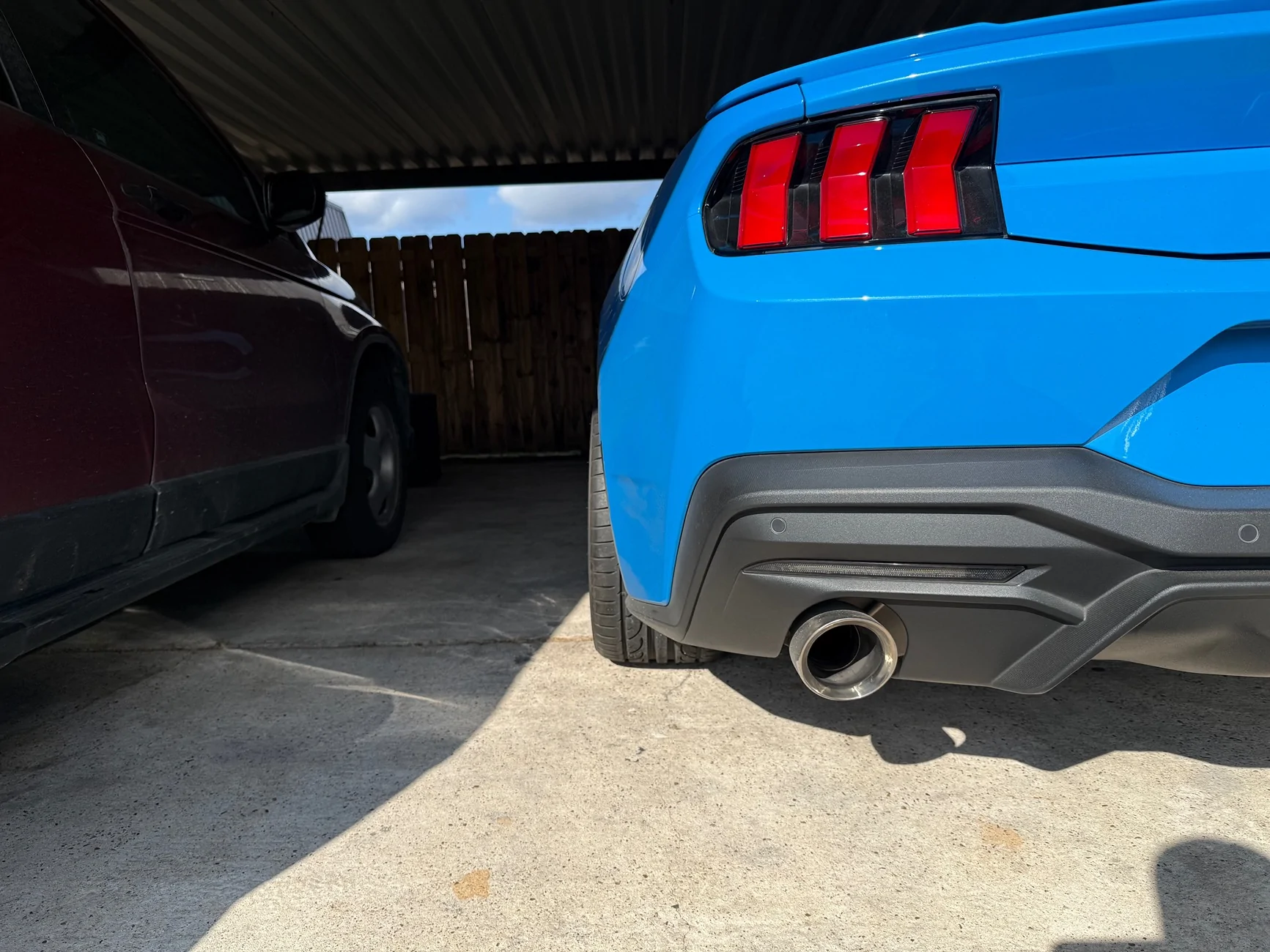 S650 Mustang One side sticks out further than the other? IMG_0617