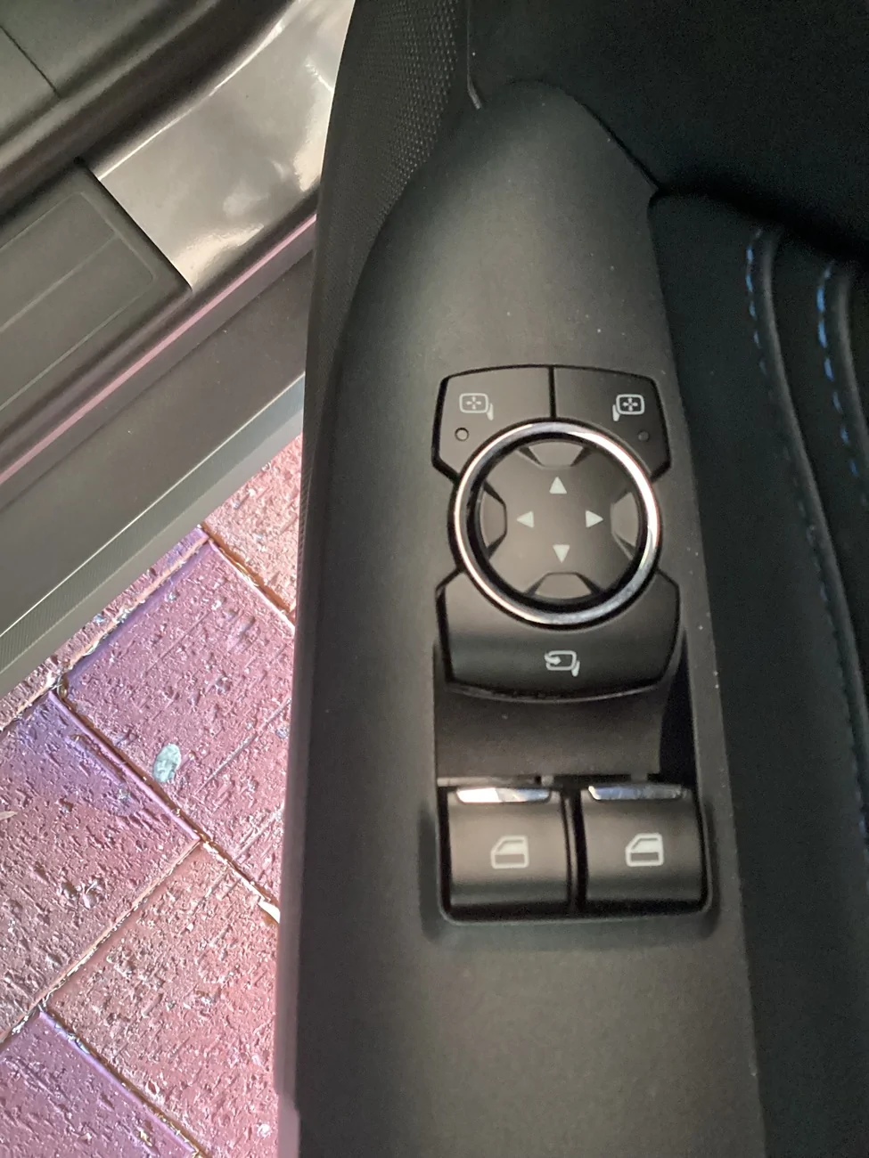 S650 Mustang Auto folding side mirrors IMG_1383