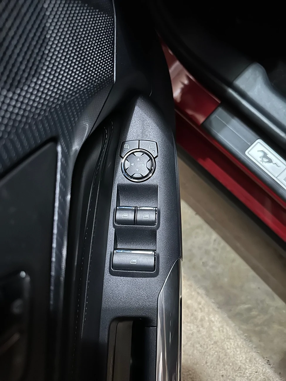 S650 Mustang Auto folding side mirrors IMG_6231