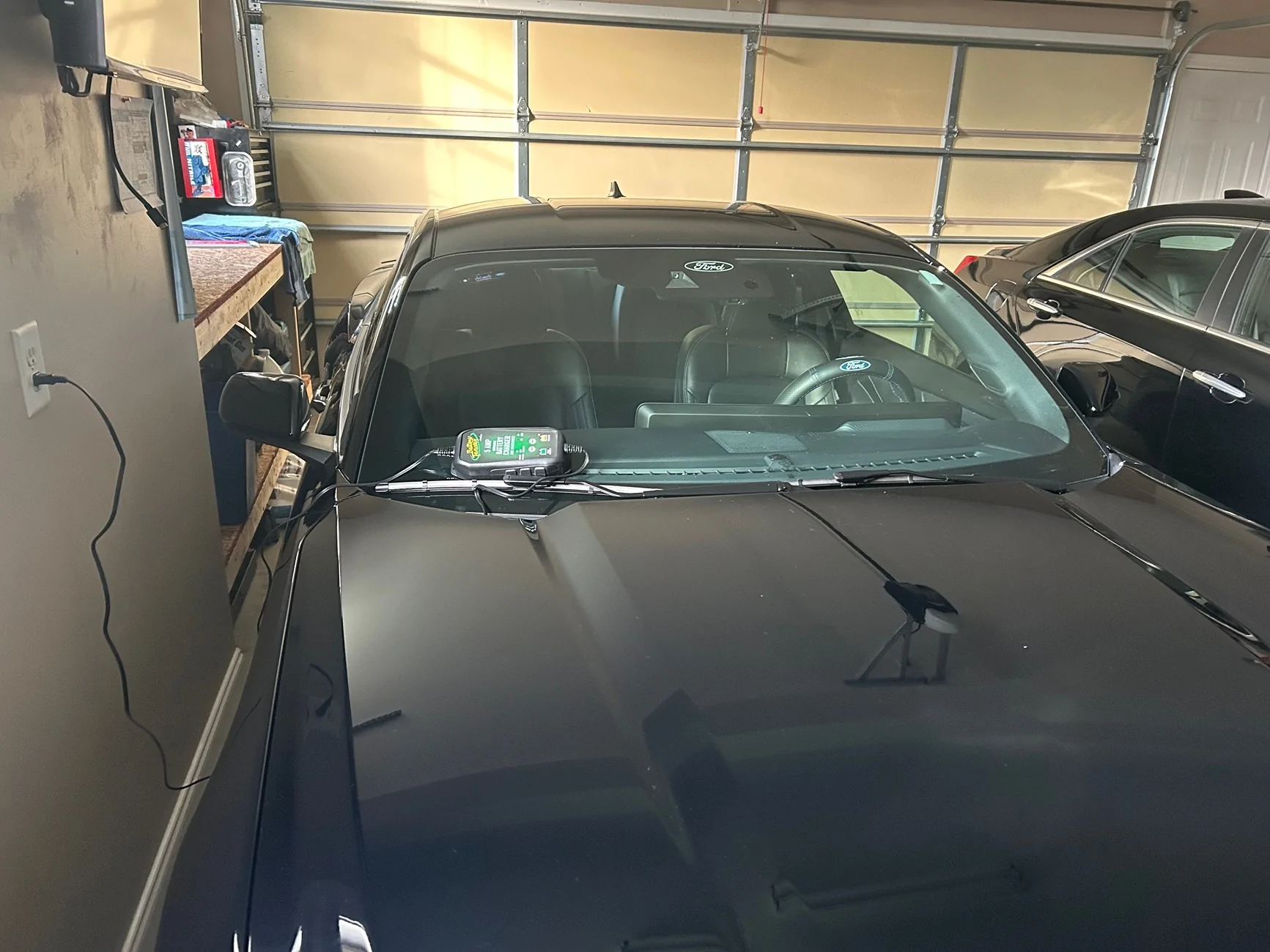 S650 Mustang Battery Tender / Trickle Charger Installed IMG_9091 (002)