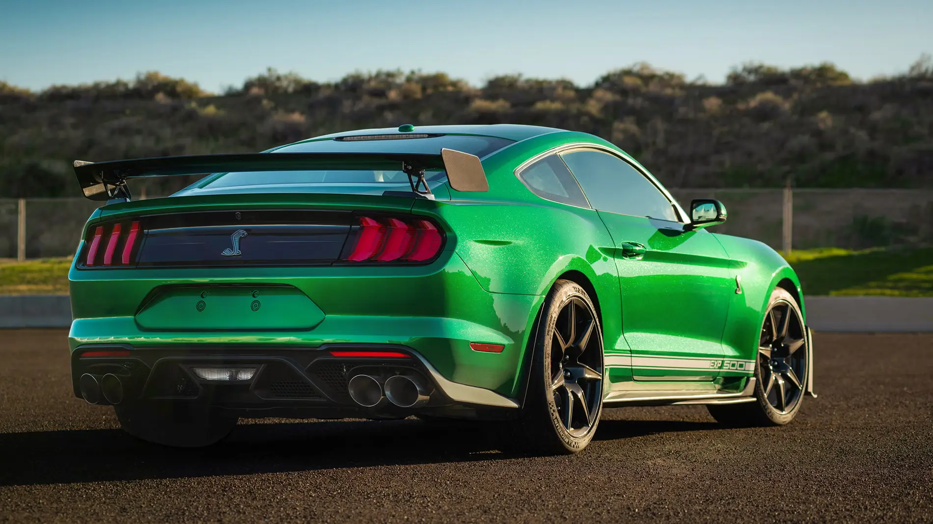 2020-mustang-shelby-gt500-vin001-09-1578494874.jpg.webp