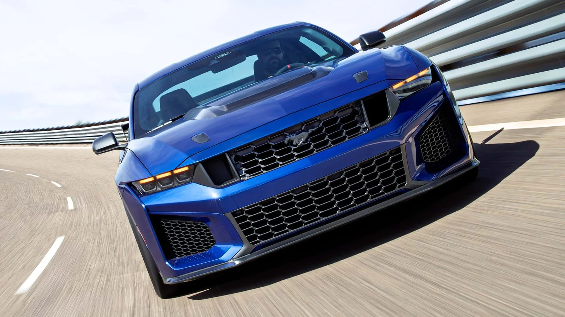 S650 Mustang 2026 Mustang Dark Horse SC - Official Specs, Photos, Videos 2026-ford-mustang-dark-horse-sc-track-pack-front-3-4