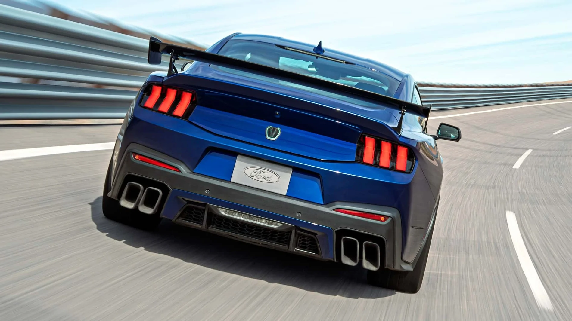 S650 Mustang 2026 Mustang Dark Horse SC - Official Specs, Photos, Videos 2026-ford-mustang-dark-horse-sc-track-pack-rear
