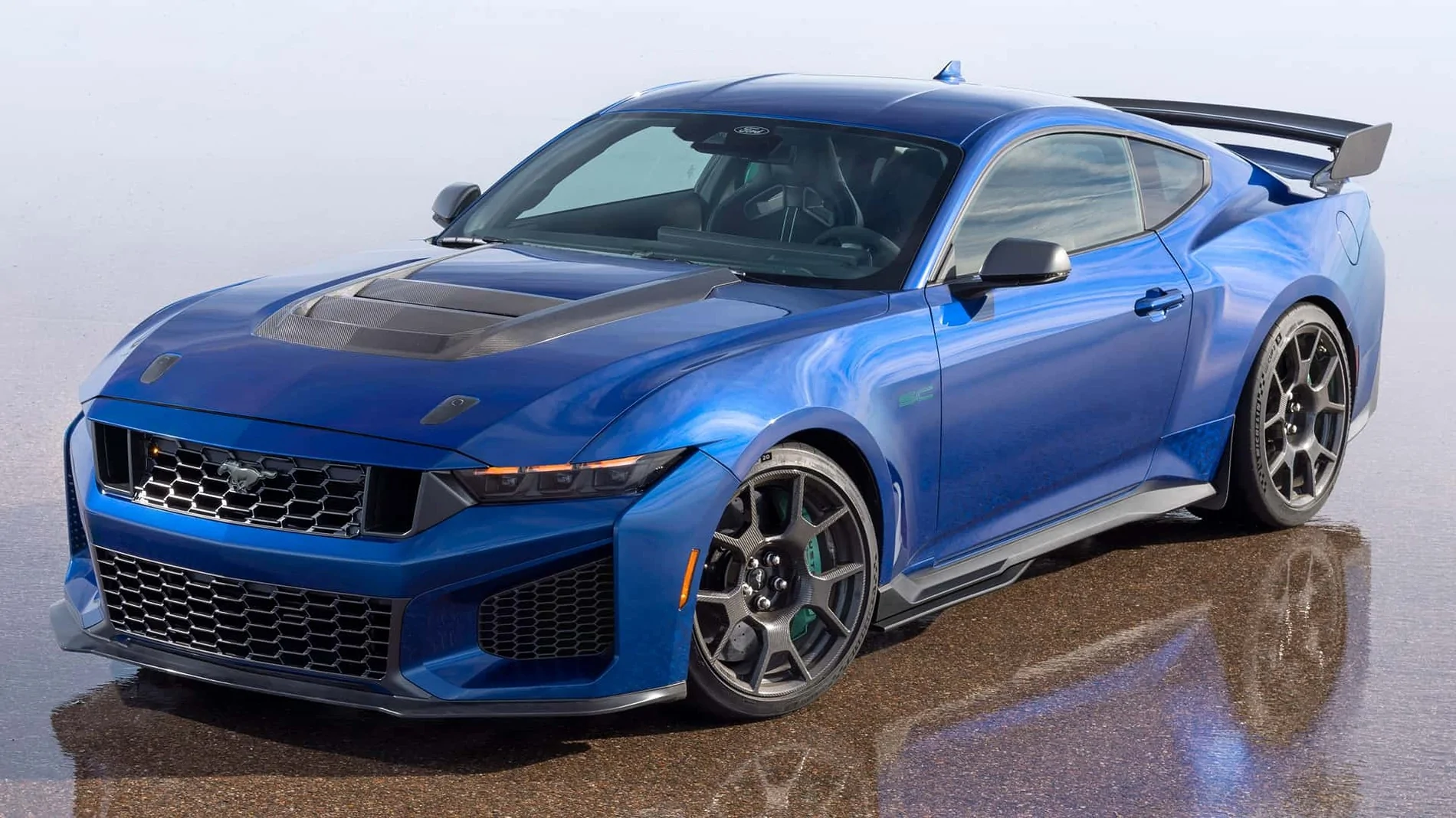 S650 Mustang 2026 Mustang Dark Horse SC - Official Specs, Photos, Videos 2026-ford-mustang-dark-horse-sc-track-pack-front-3-4 (3)