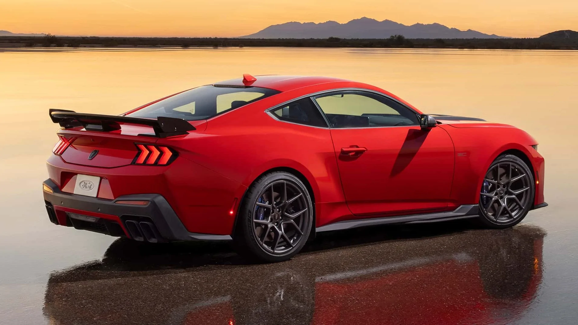 S650 Mustang 2026 Mustang Dark Horse SC - Official Specs, Photos, Videos 2026-ford-mustang-dark-horse-sc-rear-3-4 (1)