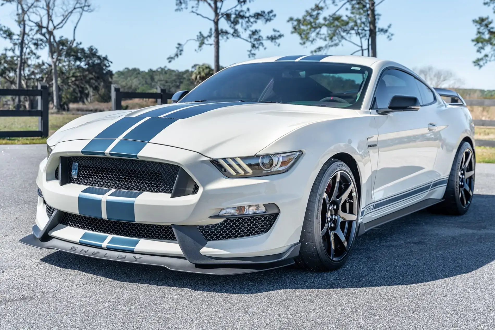 S650 Mustang 2026 Mustang Dark Horse SC - Official Specs, Photos, Videos Screenshot 2025-11-01 at 7.07.00 PM