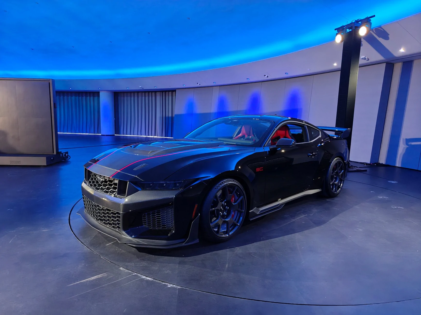 S650 Mustang 2026 Mustang Dark Horse SC - Official Specs, Photos, Videos img269680d0876f43 (2)