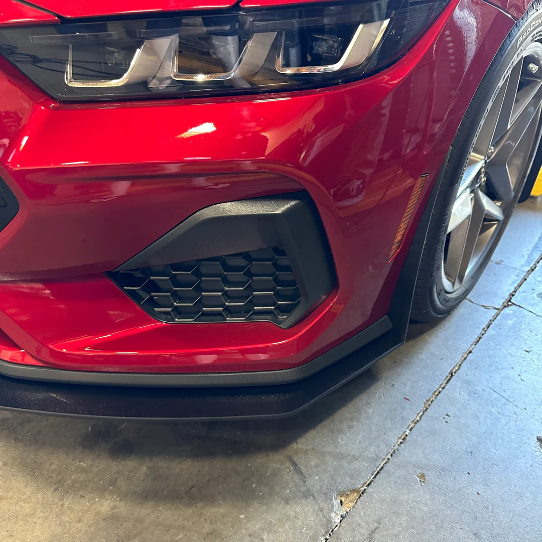S650 Mustang ZL1 Addons Splitter for PP FullSizeRender_d55fed4d-a984-4f81-bf84-ca05b8175341_1080x.heic