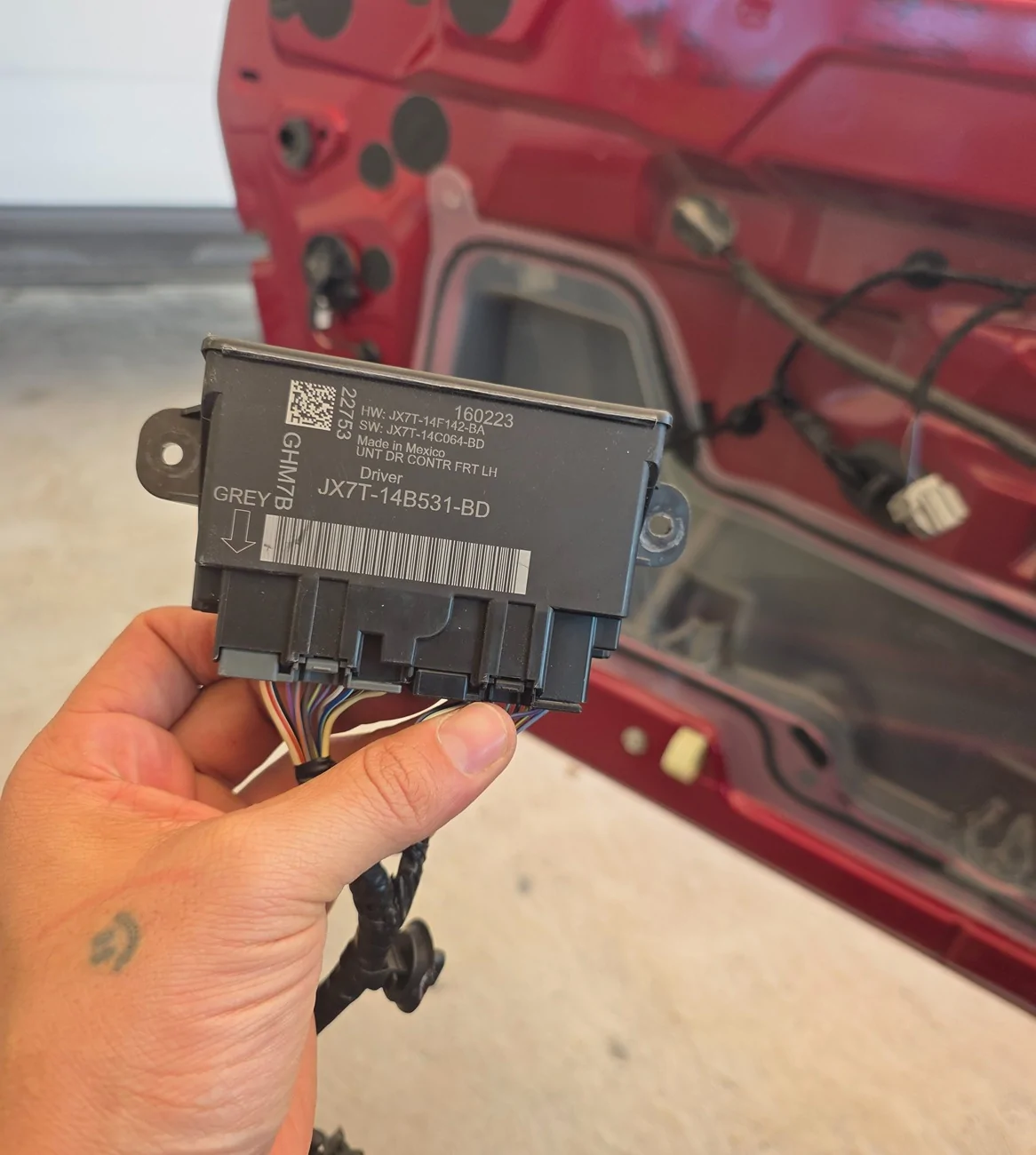 S650 Mustang Puddle lights and signal mirrors install on base S650 20260128_155528