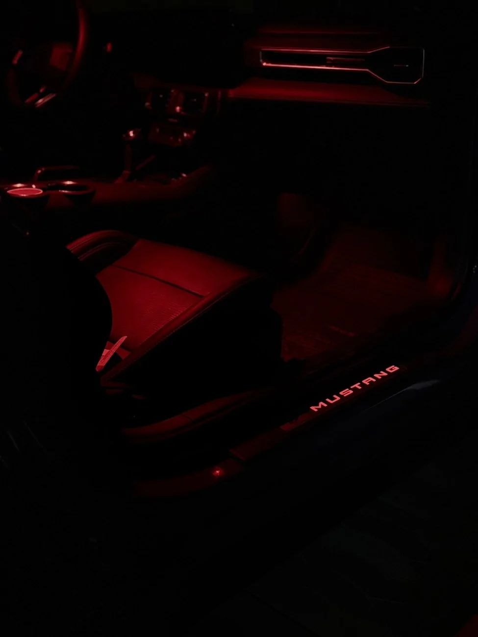 S650 Mustang Multicolor Dome Light: Add Interior Color without Losing Your Factory Function! Snapchat-245854951