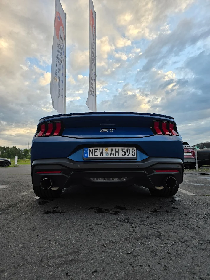 S650 Mustang 2024 Mustang GT on Ferrada FR4 20x9 wheels, Hankook Ventus R-s4 285/35 tires with Stock Suspension. unnamed (4)