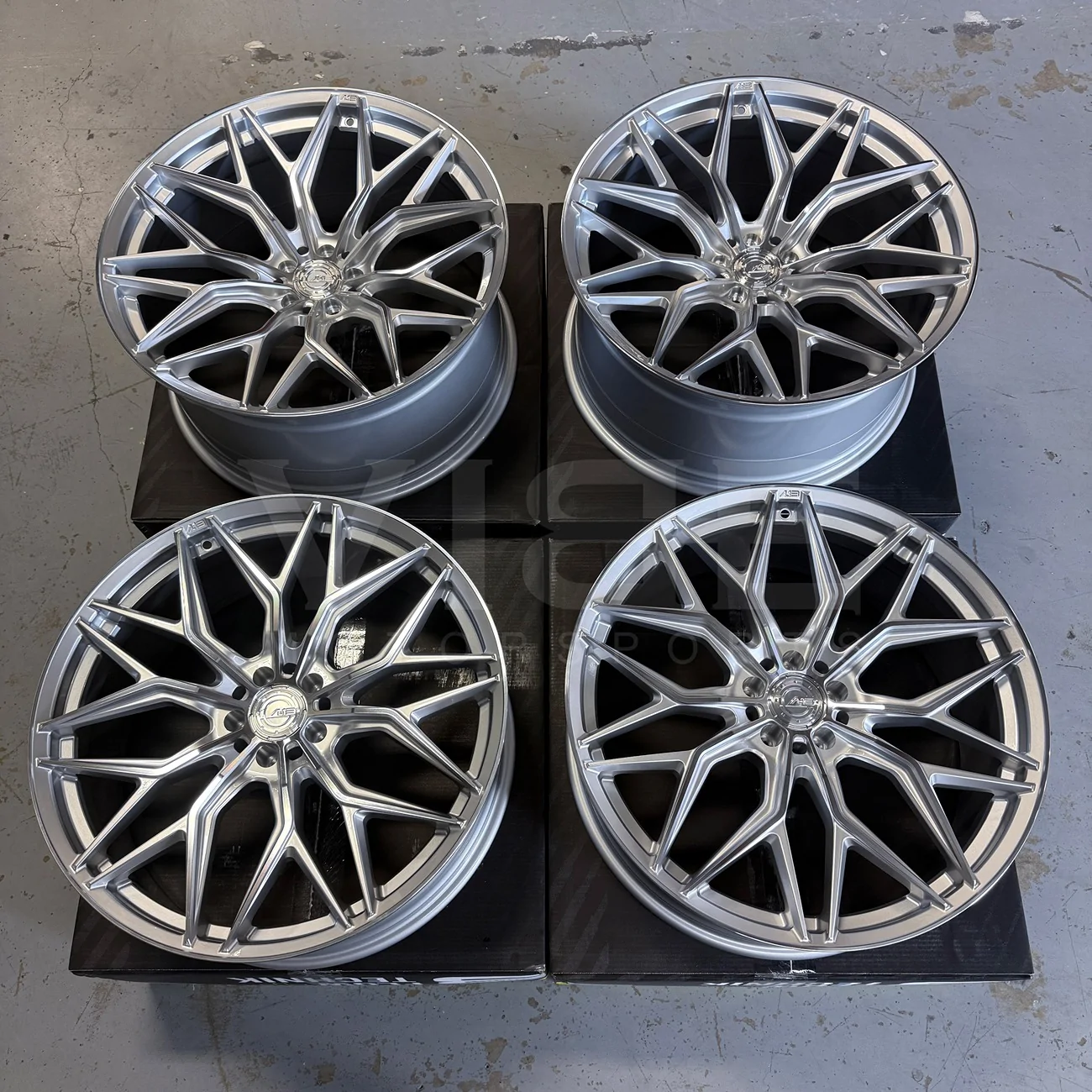 al13-flow-technik-fr80-machined-silver-vibe-motorsports-1.webp