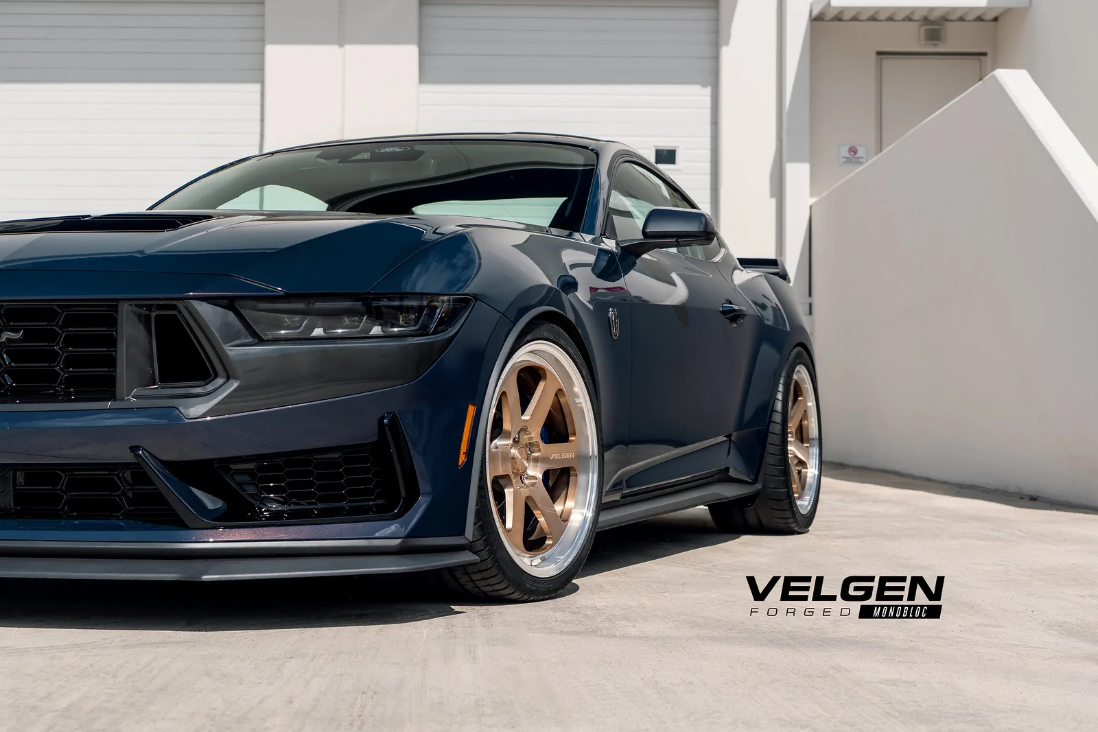 Velgen Forged DarkHorse-8.webp