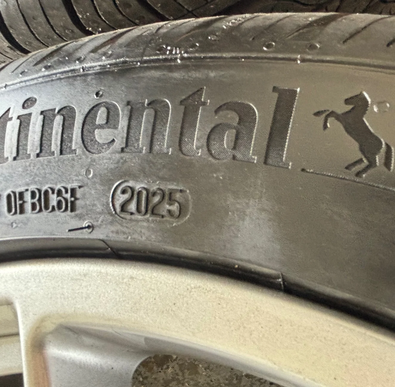 S650 Mustang OEM 19” GT wheels/tires/TPMS (220 miles) IMG_9718