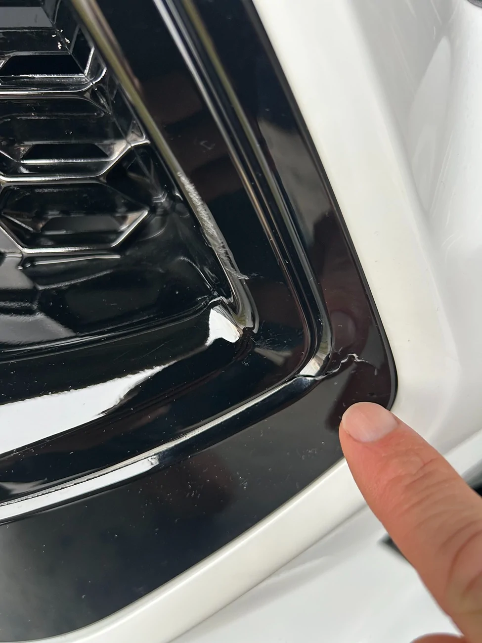 S650 Mustang Grille Damage from Factory? IMG_5540