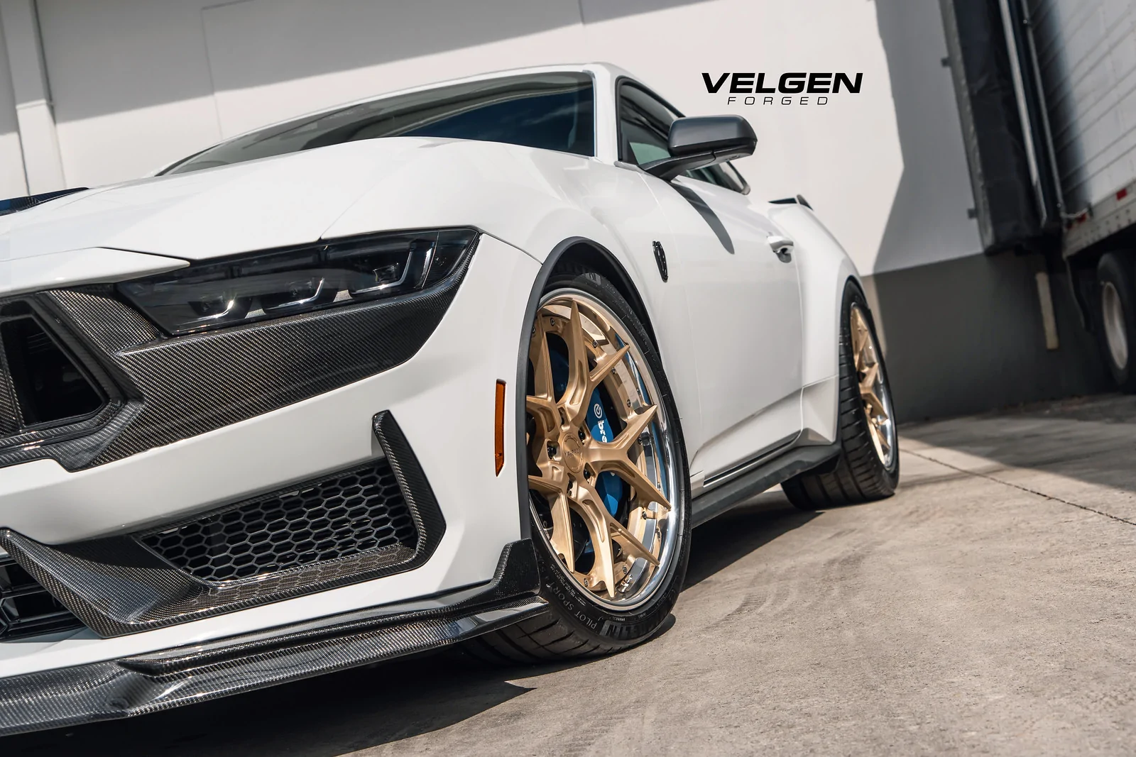 Velgen Forged Mustang Darkhorse-11.webp