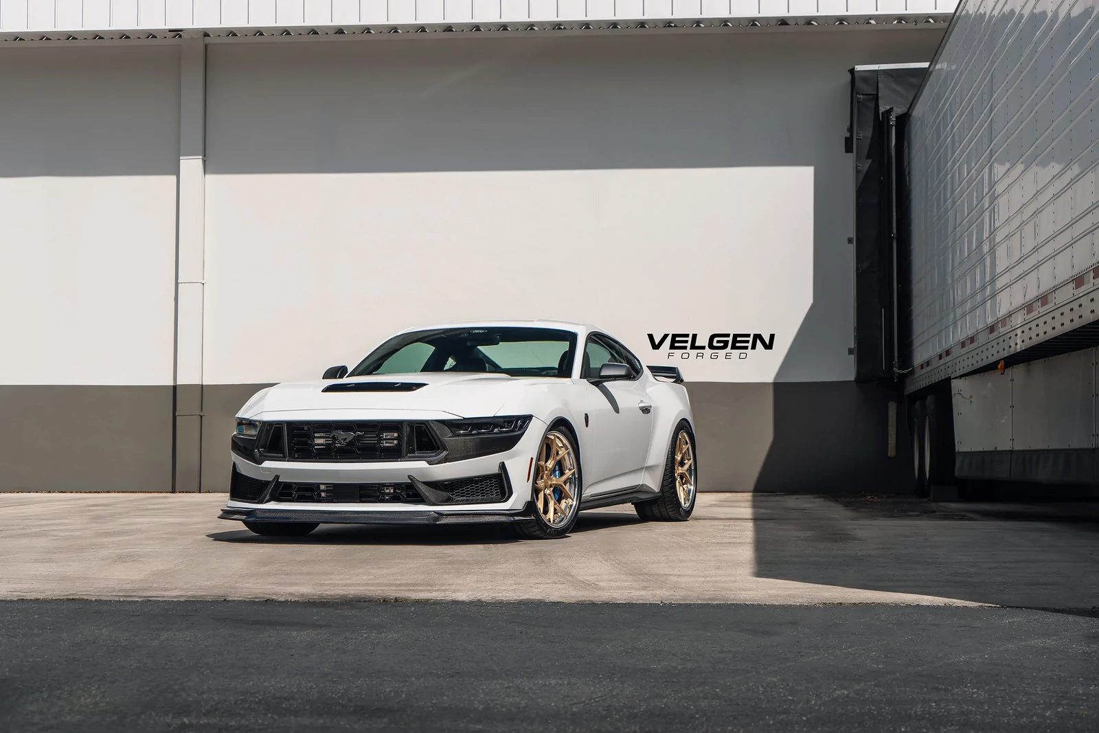 Velgen Forged Mustang Darkhorse-5.webp