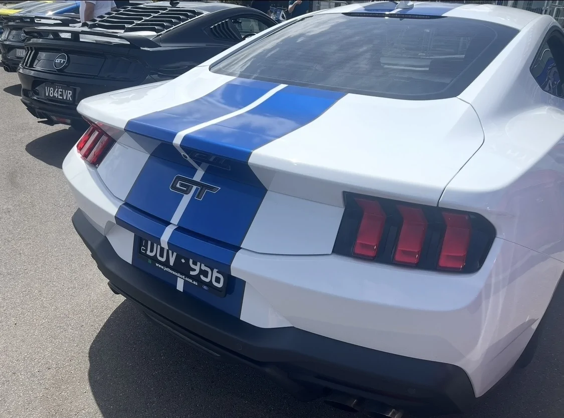 S650 Mustang To stripe or not to stripe...? IMG_4156