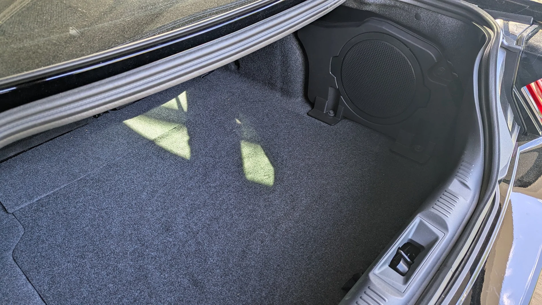 S650 Mustang Adding factory subwoofer into a model that didn't have it 1000001851