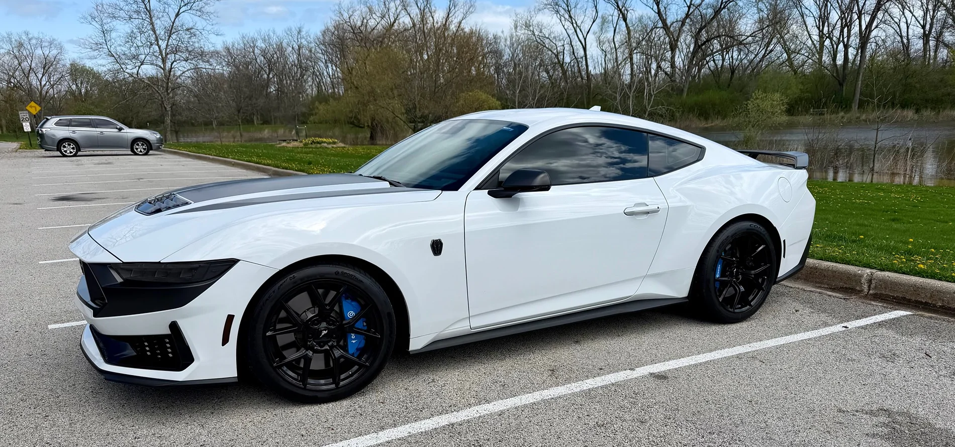 S650 Mustang 2024 Atlas Blue Mustang GT On SVE SP2 Wheels IMG_0719