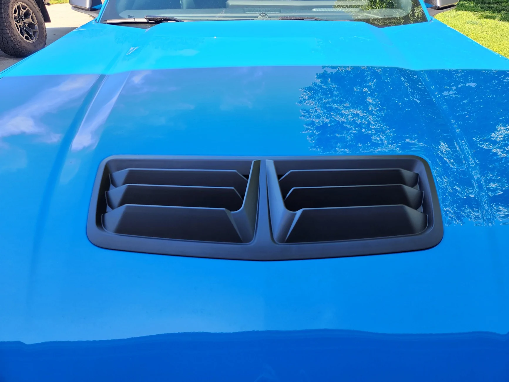 S650 Mustang BuckeyeBOSS' Grabber Blue Dark Horse Build 20260425_110506
