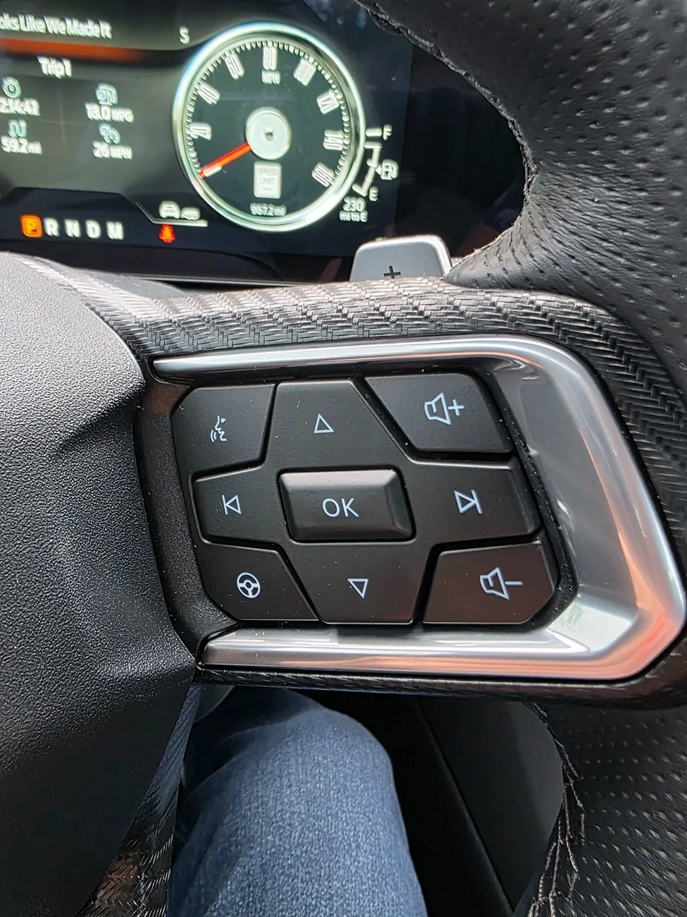 S650 Mustang Problems with the radio 20260430_175631