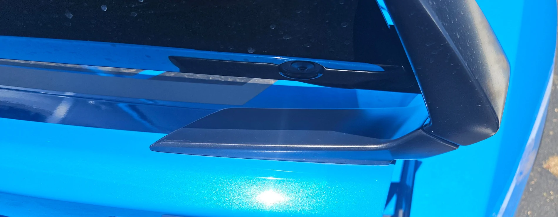 S650 Mustang How do you close your trunk?  Without a handle . . . 1778095890362-s2