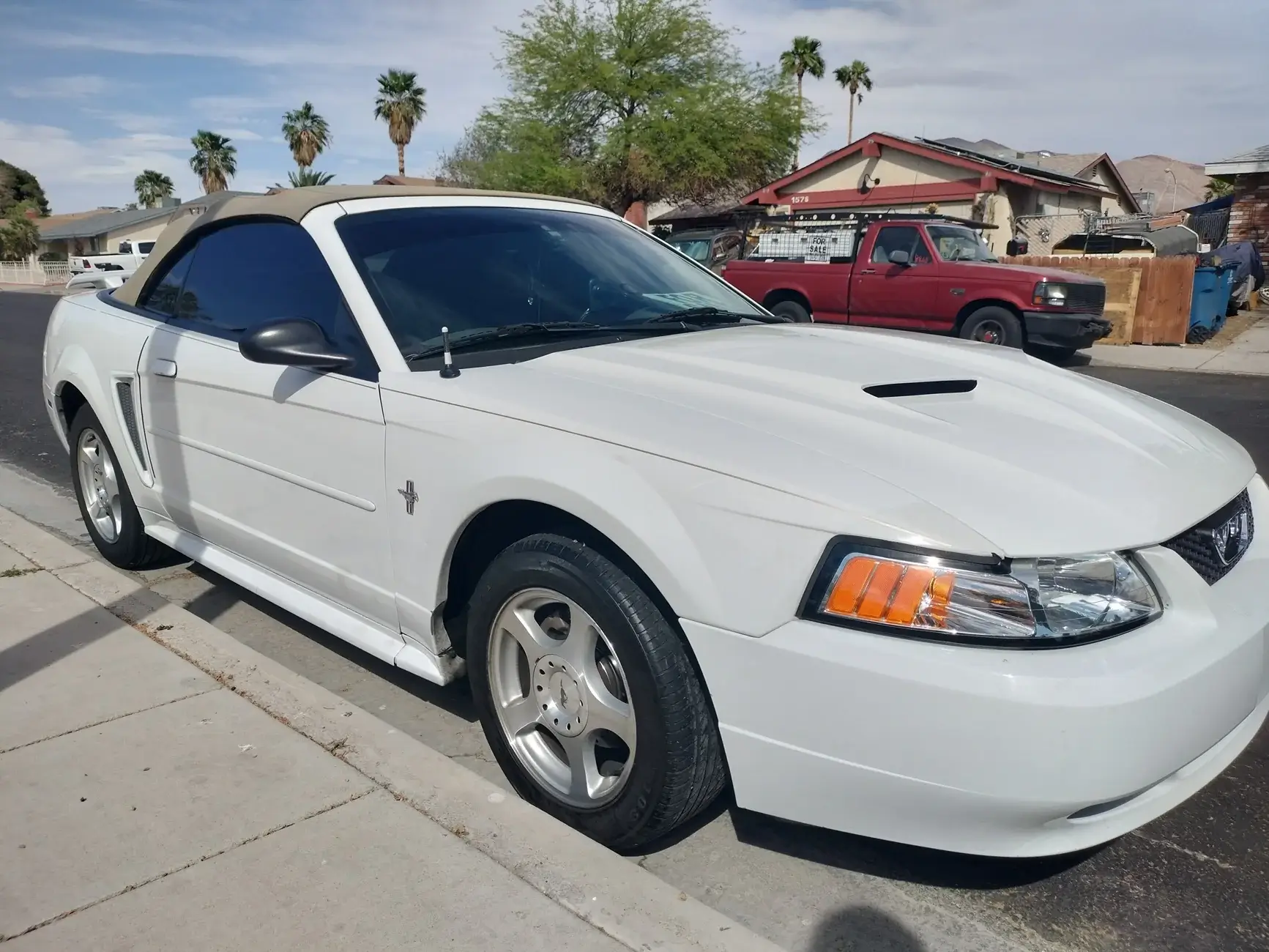S650 Mustang 2003 White Ford Mustang Convertible For Sale $7,000 image_2026-05-06_173237021