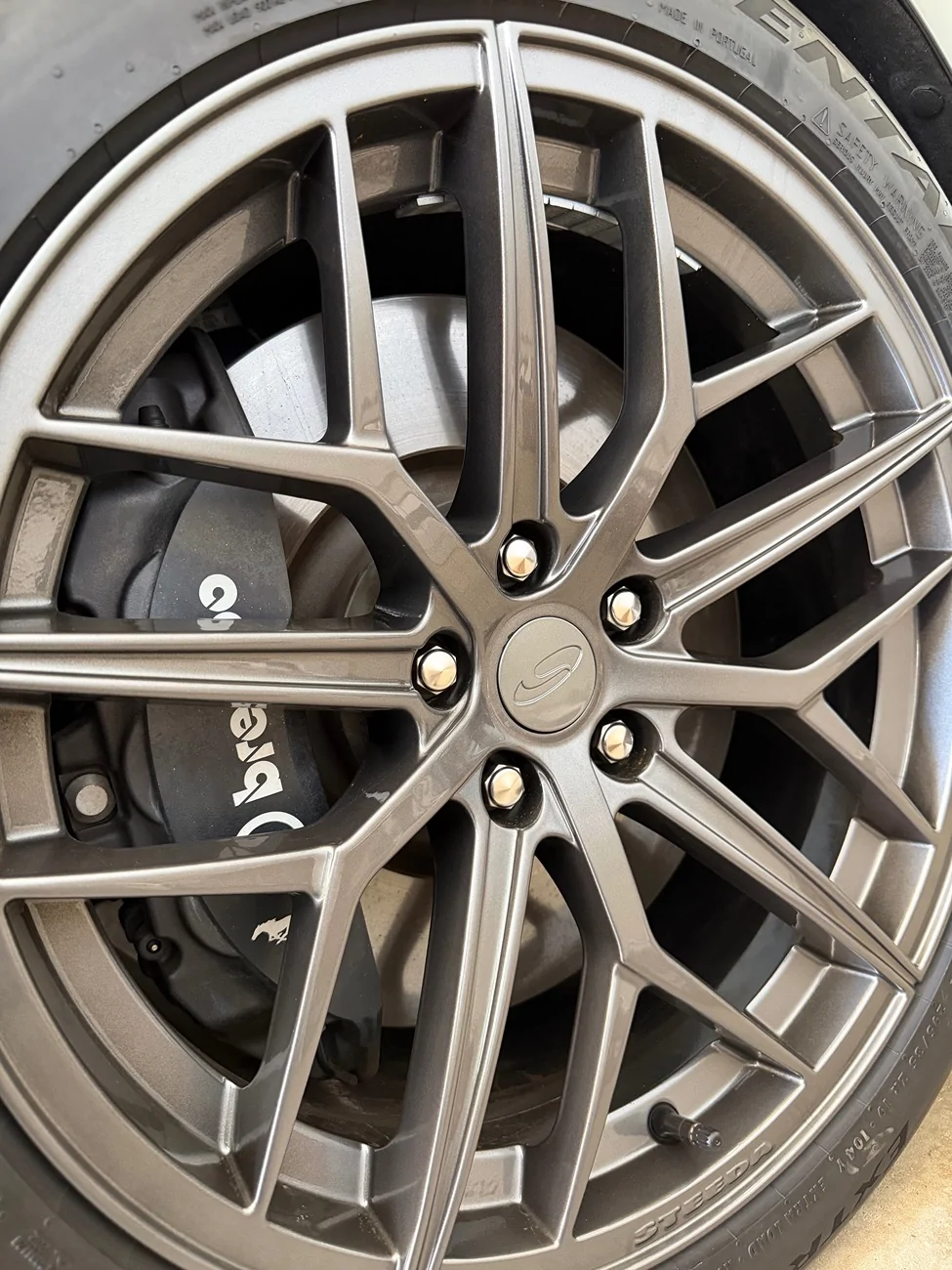 S650 Mustang Front tires out of round IMG_9456