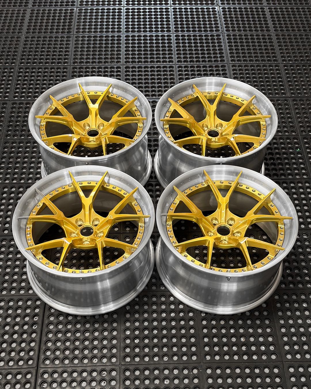 S650 Mustang 19" and 20" Forgedlite Wheels for your S650 Ford Mustang ed_gold_1_b603f72c45e28a48ff23d900aebe1c4a9d024d5a
