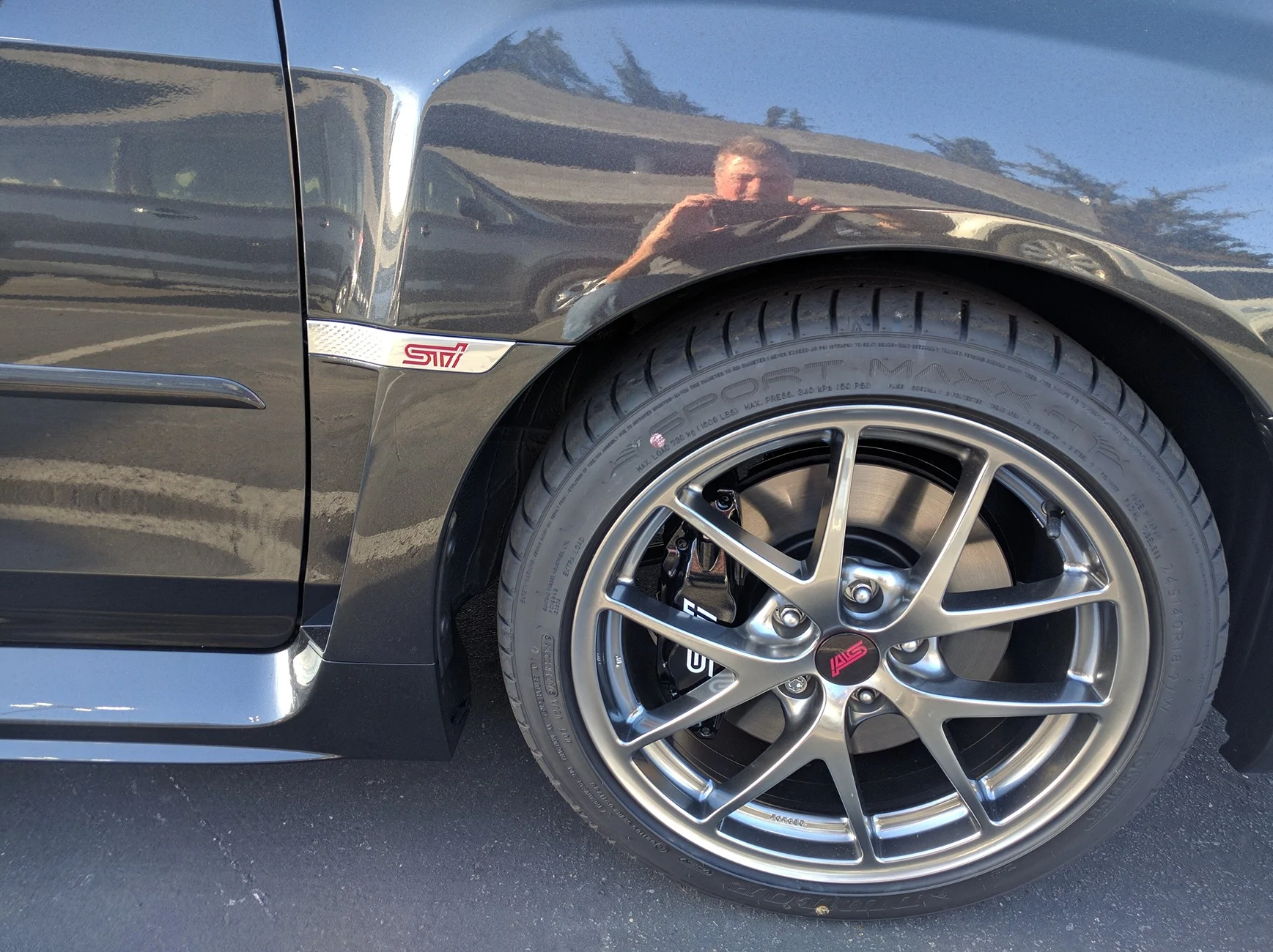 S650 Mustang Red calipers on Carbonized Gray Dark Horse — good idea or leave them black? 04580f73-920c-41ea-b61b-2a1ba9f2394b-1_all_1775