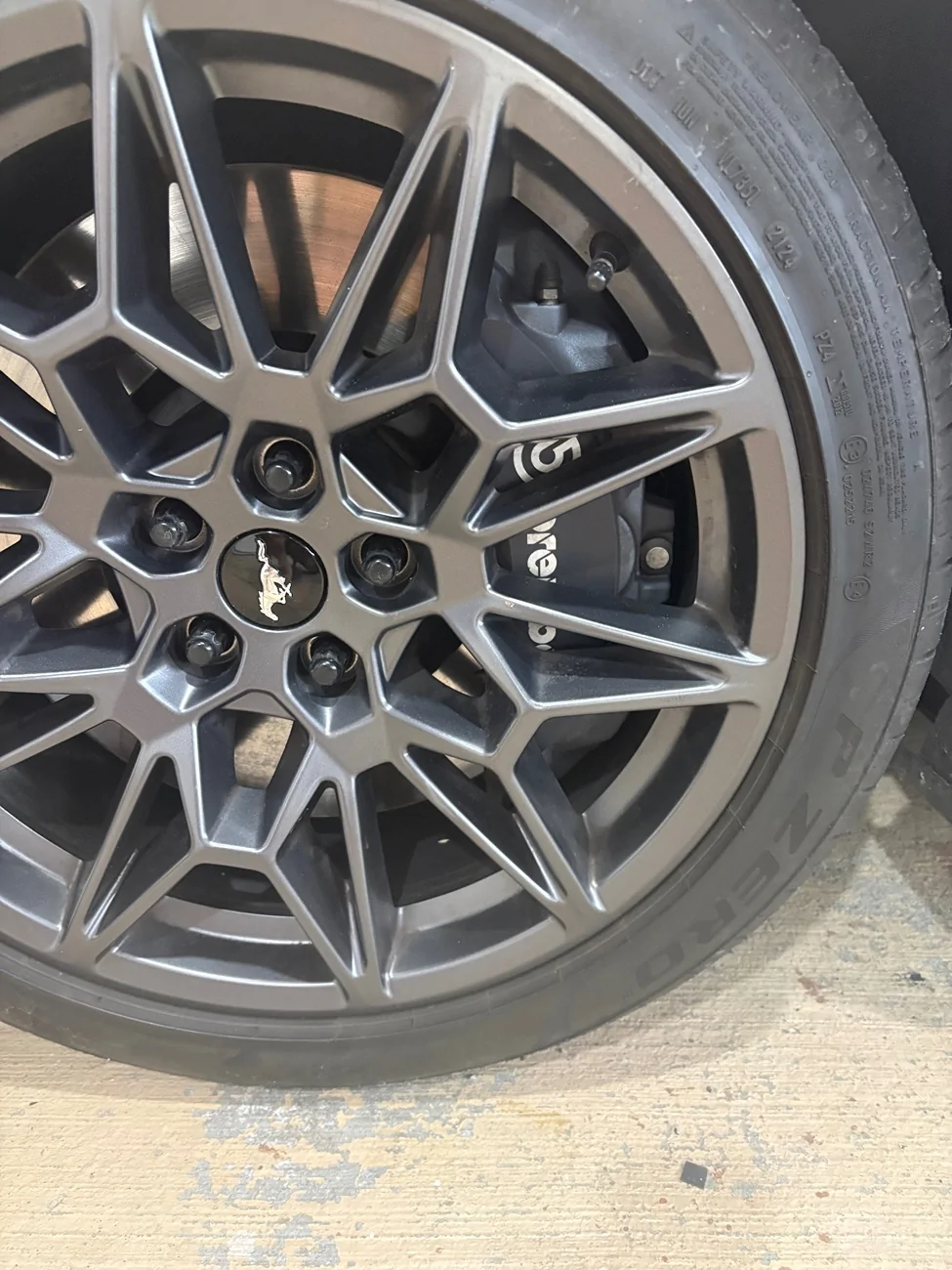 S650 Mustang Do I have the "Brembo" brakes?? IMG_4307