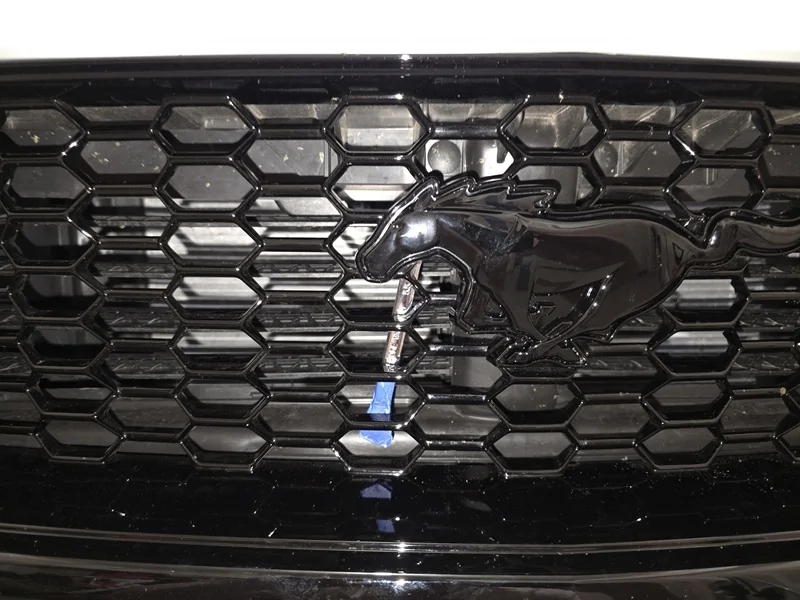 S650 Mustang [TUTORIAL] Change pony emblem without removing bumper! 4